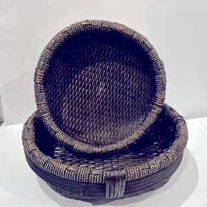 Wooden baskets 2pc 15”x4” L, 11”x4” brown hand made thick material